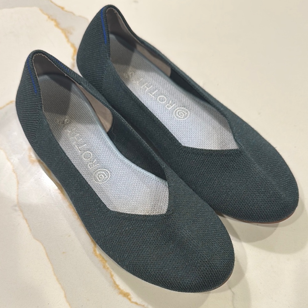 Rothy's Women's Green Flats